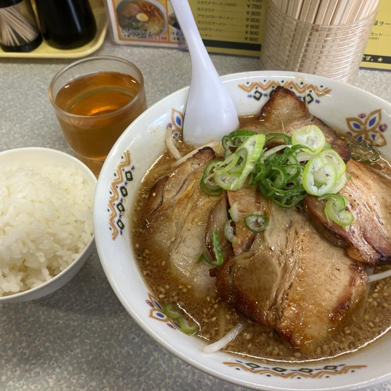味噌チャーシュー麺半ライス(麺屋☆めん吉)