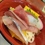 との様ちらし(加茂寿司)