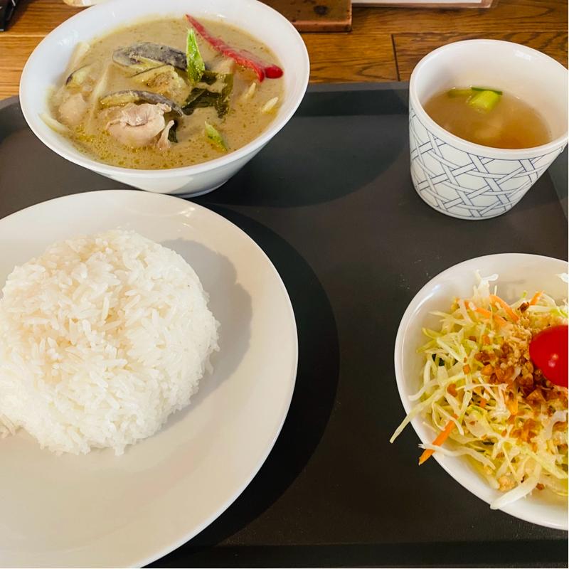 グリーンカレー(本格タイ料理バル プアン 学芸大学店)
