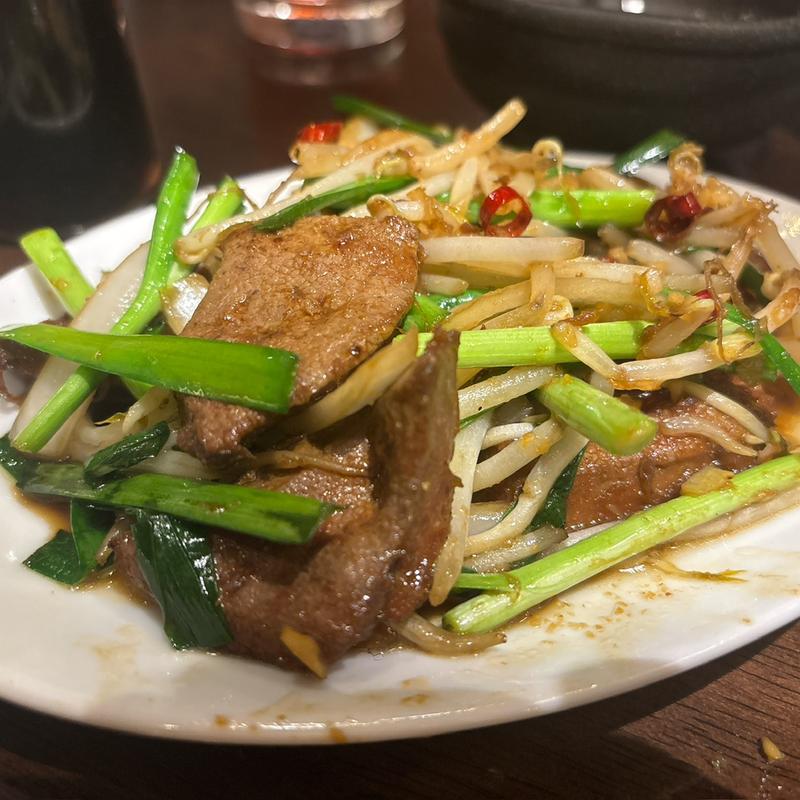 レバニラ(侑久上海 THE BUND 天神店)