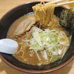 黒らーめん あっさり(醤油)(めんぱち)