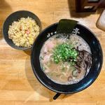 ラーメン＋半チャーハン(博多一瑞亭 三田店)