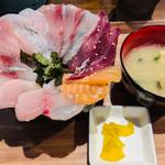 スペシャル丼(海鮮丼てんや)