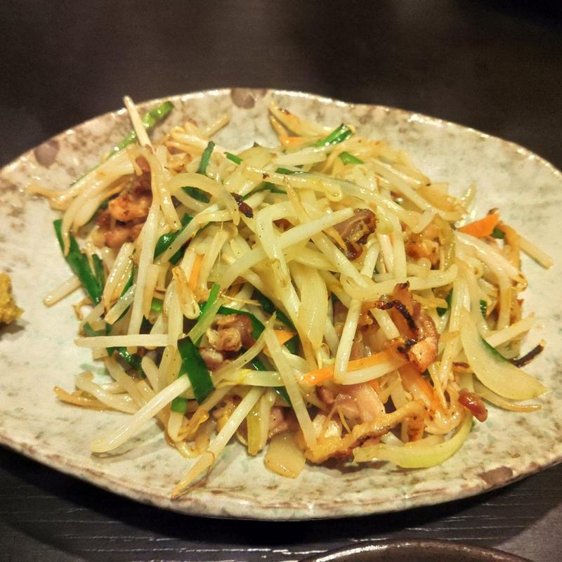 地鶏のもやし炒め(たらくや)