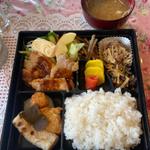 日替り定食(タンポポ )