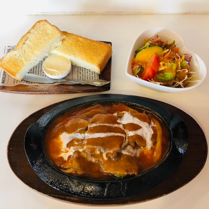 特選牛タンシチュー(手作り洋食の店一番館)