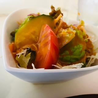 サラダ_特選牛タンシチュー(手作り洋食の店一番館)