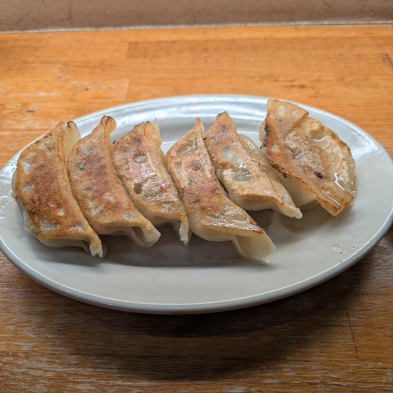 癒庵オリジナル餃子(つけ麺道 癒庵)