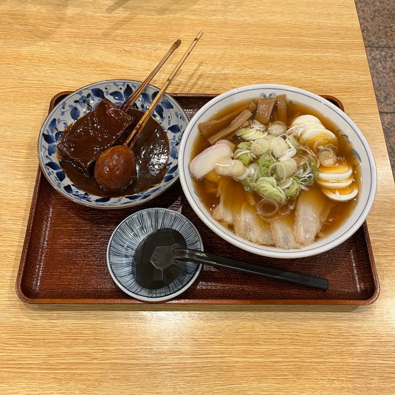 ラーメン おでん2本セット(めん処 にしむら)