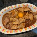 スタミナカレー（生卵入り）