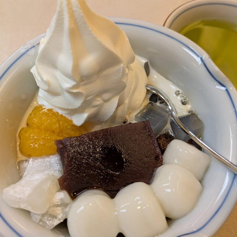 白玉クリームあんみつ 蜜多め(あんみつ みはし 玉川髙島屋S・C店（売店）)