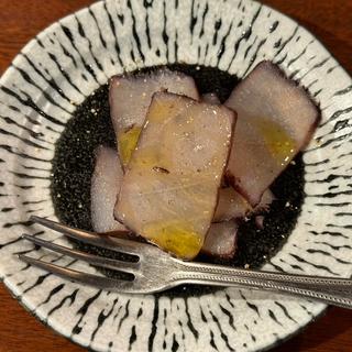 カジキマグロの生ハム(ギルガメ食堂)