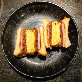 だし巻きカツサンド(路地裏アバンギャルド)