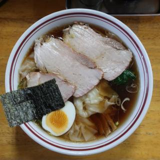 手打ワンタン麺(白河手打ち中華 くぬぎ)