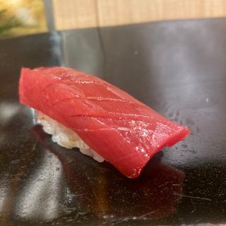 マグロ(矢の根寿司 ロイヤルパークホテル店)