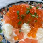 親子ポテサラ(海鮮立呑 活魚パラダイス)