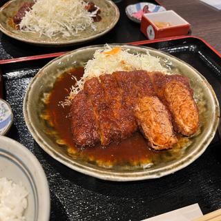 ロース　ヒレ　食べ比べ定食