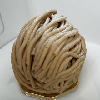 モンブラン(patisserie chocolaterie emera)