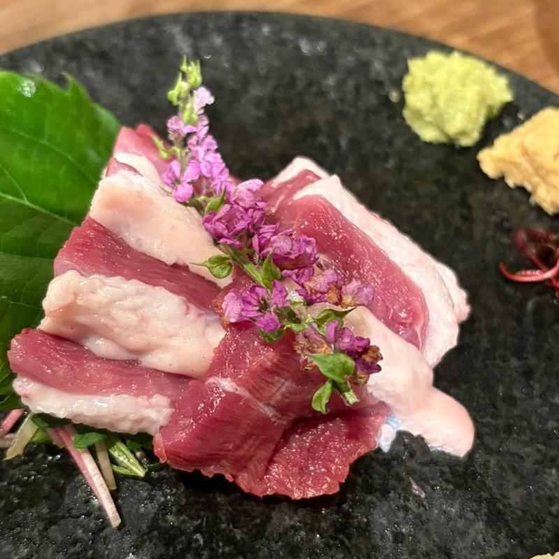 鴨　ロース刺身(大衆酒場ながはま)