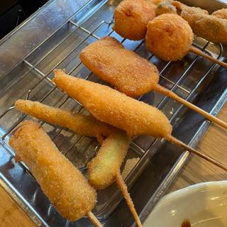 串カツ(串かつだるま 道頓堀店)