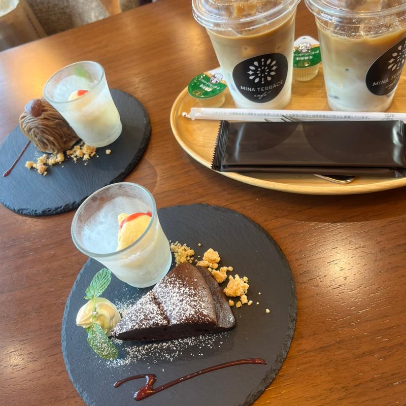 スイーツセット(MINA TERRACE cafe)