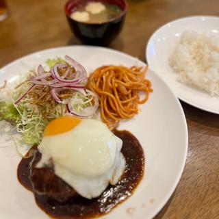 特製デミグラスハンバーグステーキセット