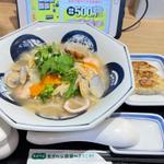 海鮮ちゃんぽんとぎょうざ3個