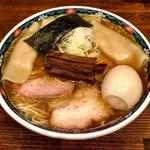 奈つやのもちもち雲呑味玉中華そば(奈つやの中華そば)