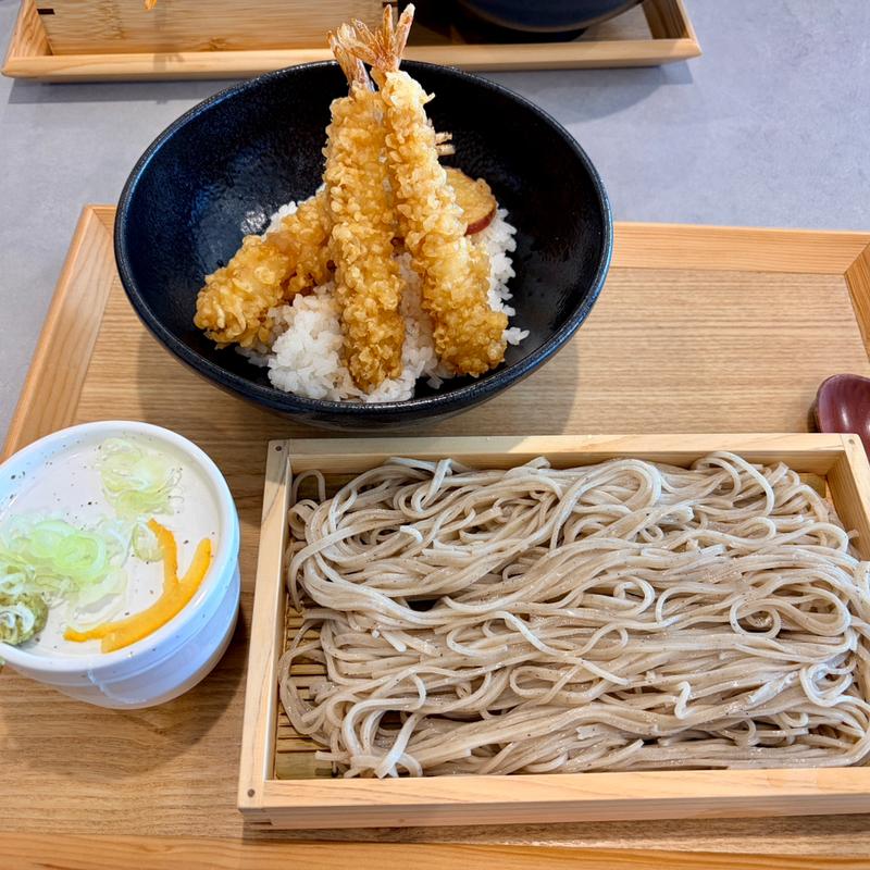 十割り蕎麦天丼セット(十割そば中村麺兵衛 加須店)