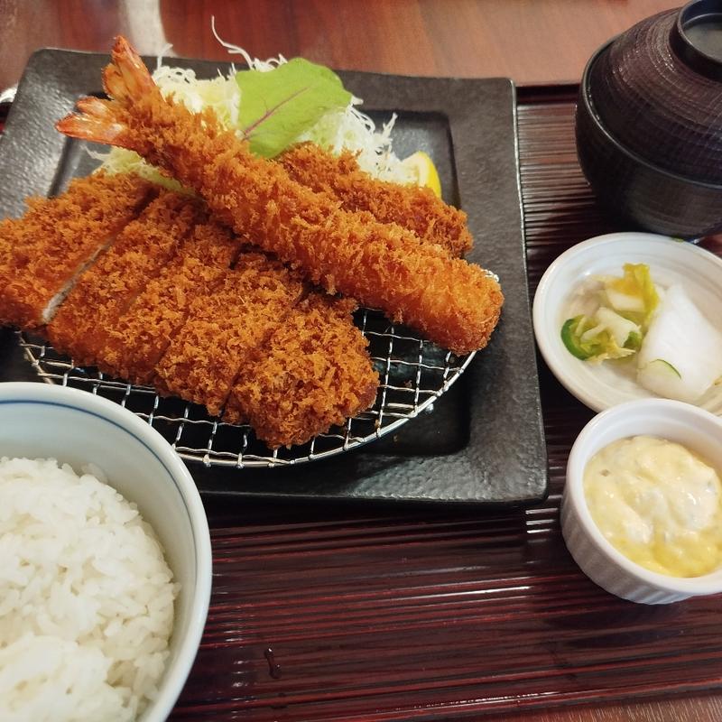 黒豚とミックスフライ膳(とんかつ まい泉 青山本店 （まいせん）)