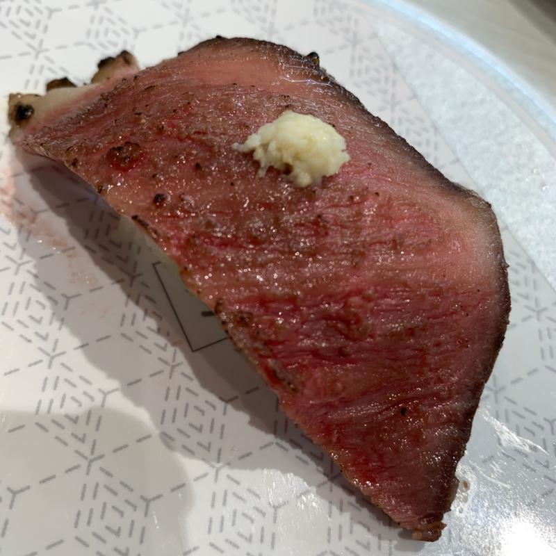 炙り黒毛和牛握り(山わさびのせ)(はま寿司 池袋グリーン大通り店)