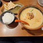 北海道味噌ラーメン　餃子3個+ライス(小)セット(麺場 田所商店 霧島国分店)