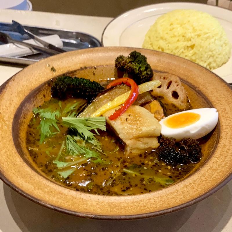 とろとろ角煮と野菜のスープカレー(スープカレー SPU SPU｜スプスプ 本町店)