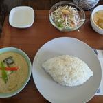 ゲーンキアオワーン(タイレストラン サパーンマイ)