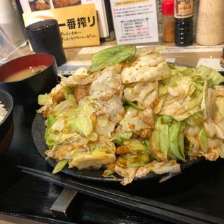 豚カルビスタミナ定食(豚菜)