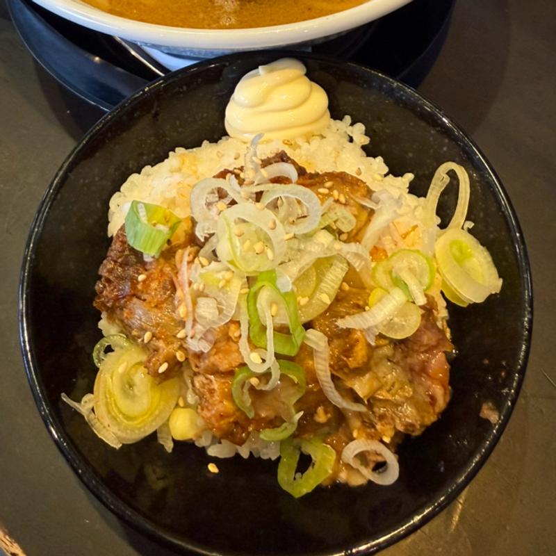 ホルモン丼(いっちゃん亭 )