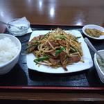 ニラレバ炒め(ニイハオ大井町店)