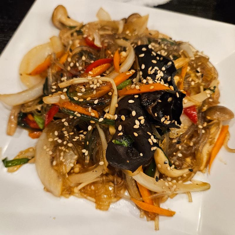 チャプチェ(豆もやしクッパ専門店ともこ)