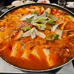 キムチカルビチゲ(豆もやしクッパ専門店ともこ)