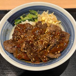 厚切りハラミ丼