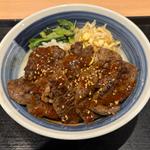 厚切りハラミ丼(焼きたてのかるび 綾瀬駅東口店)