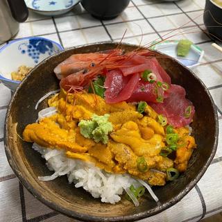 三品丼