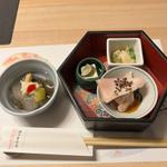 お通し(水たき料亭 博多華味鳥 祇園店)