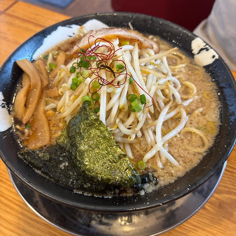 醤油ラーメン　特盛(とんから×しゃがら三条店)