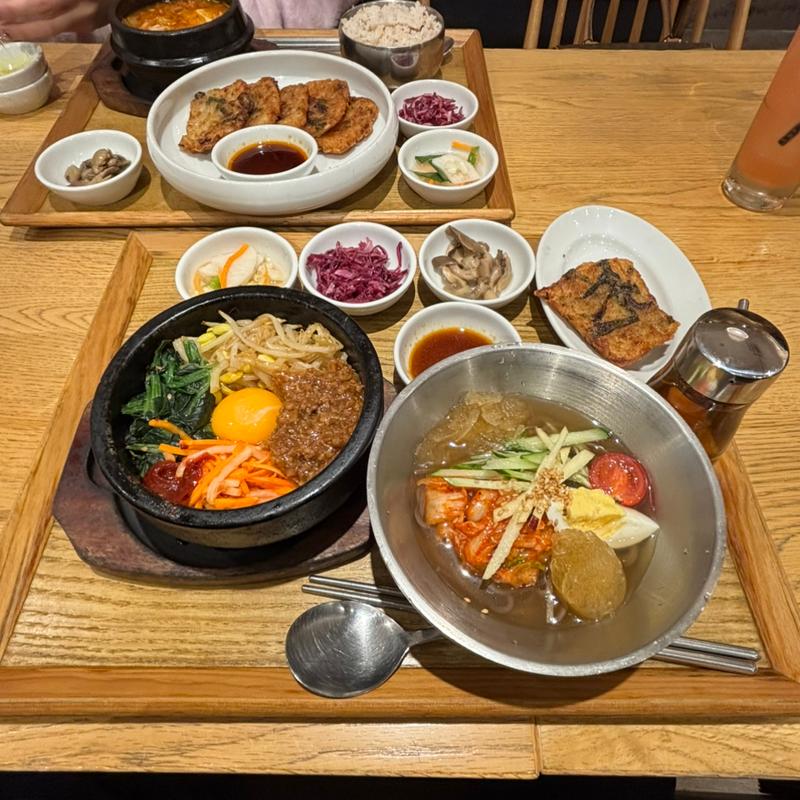 石焼ビビンバ&冷麺セット(ViTO セブンパークアリオ柏店)