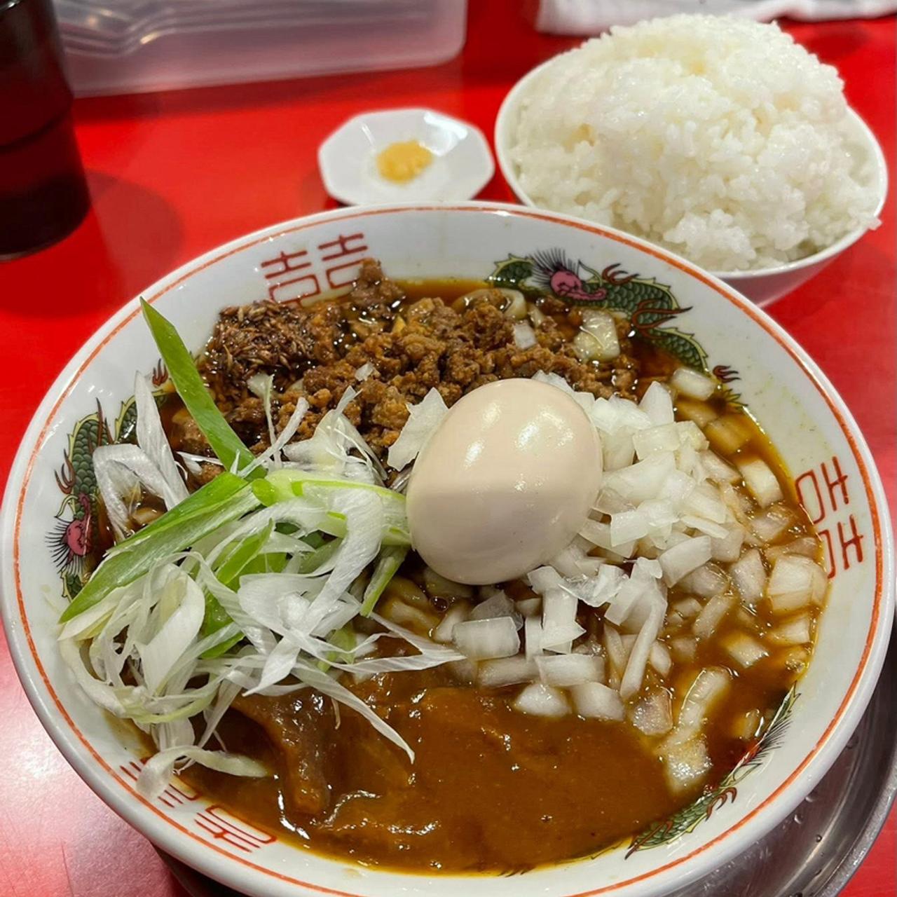 燕参上式カレーラーメン 大ライス 玉子(新潟燕三条ラーメン専門店、燕参上)の口コミ一覧 | No.1のメニューが見つかる外食クチコミサービス ...