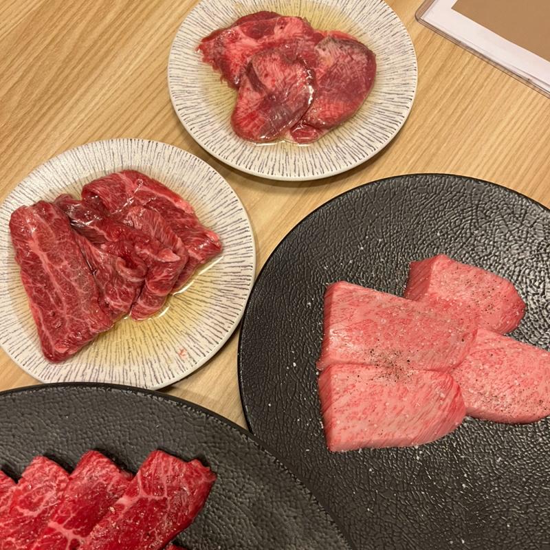 (焼肉芝浦 三宿店)