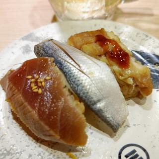 王道江戸前三貫盛(回転寿司みさき イオンフードスタイル港南台店)