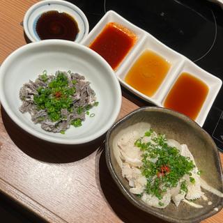 黒センマイ　白センマイ刺(博多もつ鍋 前田屋 総本店)