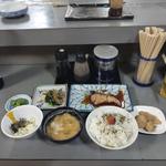 本日の魚定食(宝来家)